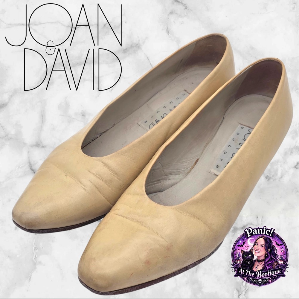 Joan & David Couture Flats Women 7M Leather Beige Pointed Toe Vintage Italy 90s